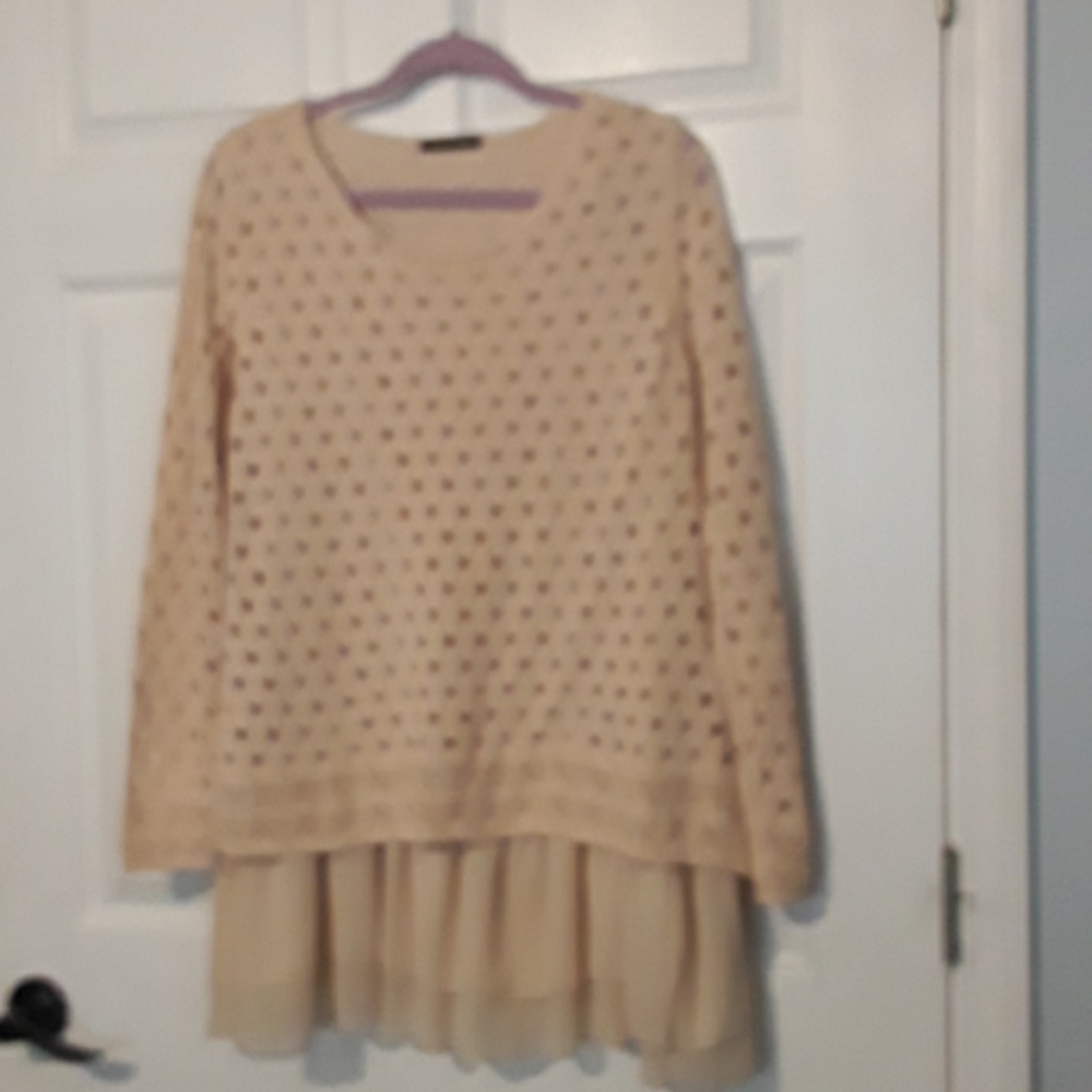 John Fashion Tunic top in beige size L
